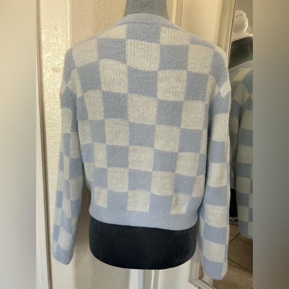 Blue checkered sweater - Picture 5 of 6